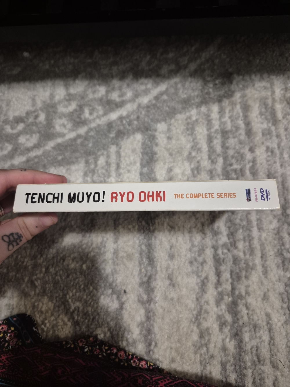 Tenchi Muyo! Ryo-Ohki The Complete Series DVD Box Set - White/Black - Picture 3 of 7